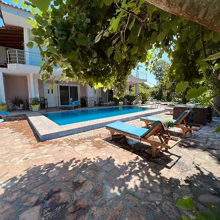 Διαμέρισμα Vieri *