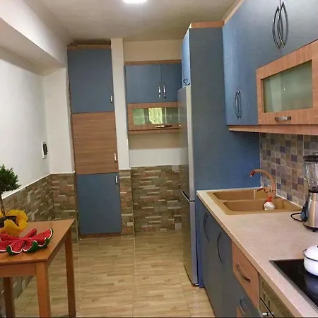 Vieri Apartment *