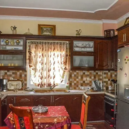 Vieri Apartment *
